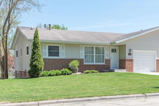 210 Strangeway Ave Unit 1, Lodi, WI 53555