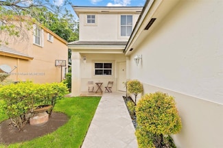 349 NW 207th Ave, Pembroke Pines, FL 33029
