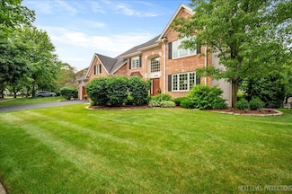 1448 Eagle Brook Dr Unit 1, Geneva, IL 60134
