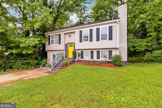 4651 Garden Hills Dr, Stone Mountain, GA 30083