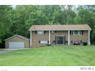 414 Kittle St, Williamstown, WV 26187