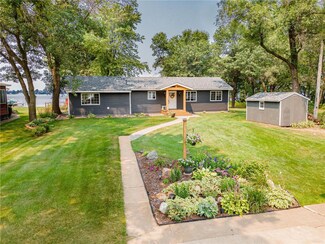 2407 S Lake George Dr NW, Cedar, MN 55011
