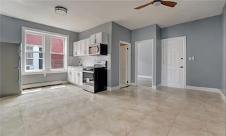 658 Watkins St Unit 2R, Brooklyn, NY 11212
