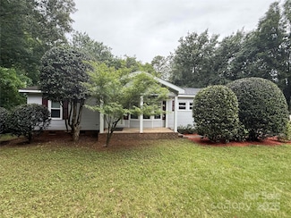 400 Archibald Rd, Concord, NC 28025