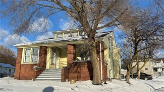 1005 N State St, Girard, OH 44420