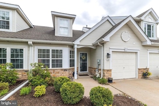 170 Progress Dr, Doylestown, PA 18901