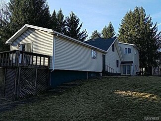9613 Colby Rd, Corfu, NY 14036