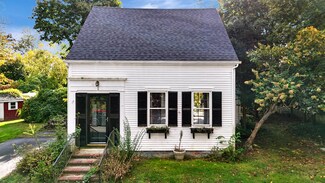 1 School St, Sandwich, MA 02563