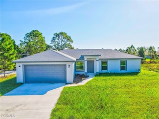 945 Memphis Ave, Lehigh Acres, FL 33974
