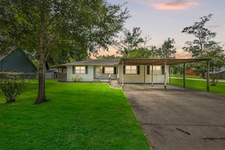 8598 Cornell St, Lumberton, TX 77657