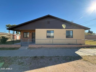 417 N H Ave, Douglas, AZ 85607