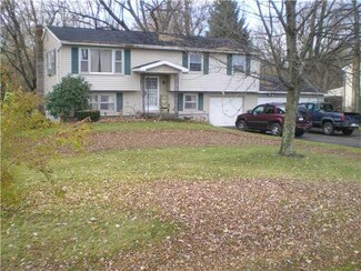 6595 Maxwell Rd, Sodus, NY 14551
