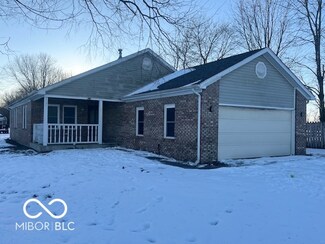 390 County Line Rd, Morgantown, IN 46160