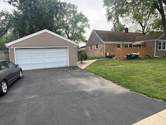 201 S Roy Ave, Northlake, IL 60164