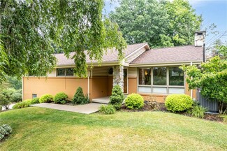 907 Orchard Park Dr, Gibsonia, PA 15044