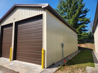 2338 SW Us-131, South Boardman, MI 49680
