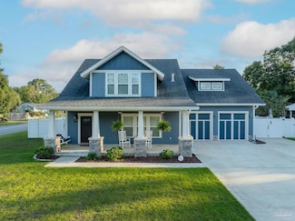 1613 E Fisher St, Pensacola, FL 32503