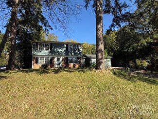 5813 Allenstown Dr, Charlotte, NC 28215