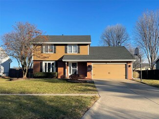 1213 57th Place, West Des Moines, IA 50266