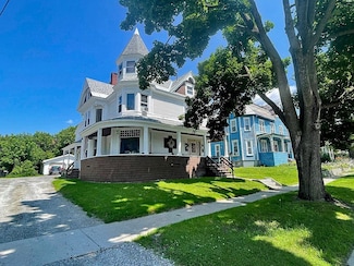 21 Royce St, Rutland, VT 05701