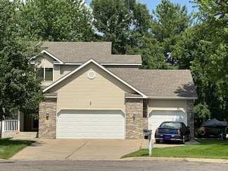 93 10th St S, Sartell, MN 56377