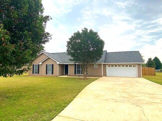 47 Mclendon Rd, Fort Mitchell, WV 26856