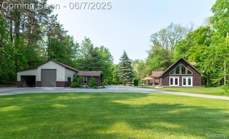 3591 Curry Rd, Caro, MI 48723