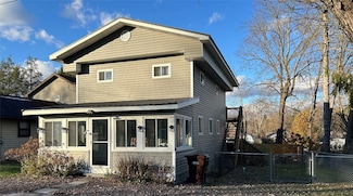 12006 Sunnyside Ave, Conneaut Lake, PA 16316