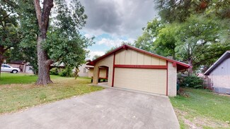 9215 Hunters Trace E, Austin, TX 78758