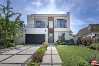 1647 Hi Point St, Los Angeles, CA 90035