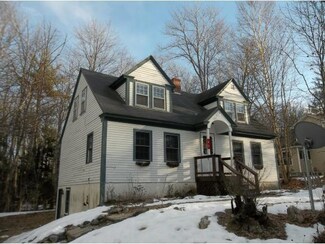 40 Folsom Rd, Center Ossipee, NH 03814