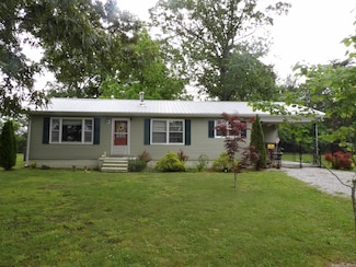 634 Bellvue Cir, Spencer, TN 38585