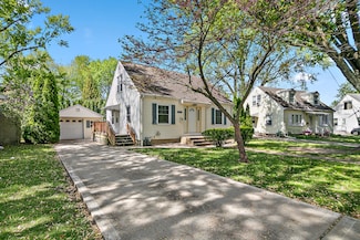 1357 Lennington Cir NW, Kankakee, IL 60901