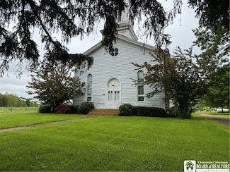 540 W Creek Rd, Owego, NY 13827