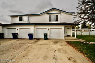 960 N Regal Ct, Post Falls, ID 83854