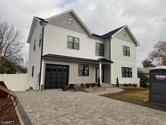25 Poplar Terrace, Clark, NJ 07066