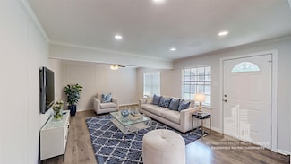 3919 Emerald Dr, Mesquite, TX 75150