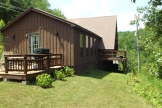 139 Woodlands Dr, Louisa, KY 41230