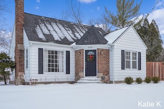 2101 Boston St SE, Grand Rapids, MI 49506