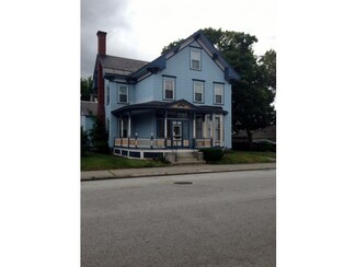 295 Hanover St, Manchester, NH 03104