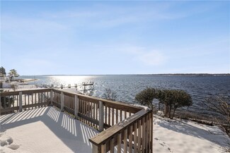 233 Terrace Ave, Riverside, RI 02915