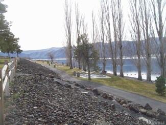 215 Atterberry Dr SW, Mattawa, WA 99349
