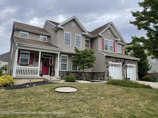 16 Ridgeway Ln, Tuckerton, NJ 08087
