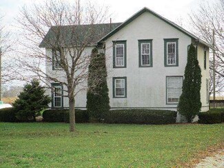 2275 E 1400 North Rd, Watseka, IL 60970
