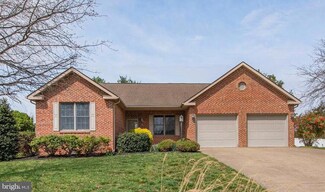 203 Brandylion Dr, Stephens City, VA 22655
