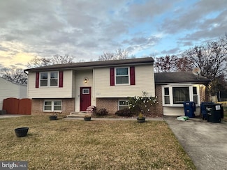 1107 E Beech Rd, Sterling, VA 20164