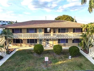 2121 NE 40th Ct Unit 2, Lighthouse Point, FL 33064