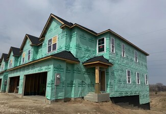1704 Tyrone Dr, Shakopee, MN 55379