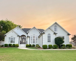 833 County Road 25, Killen, AL 35645