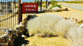 10700 Backus Rd, Willow Springs, CA 93560